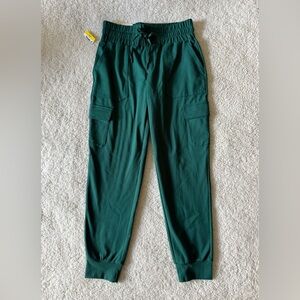 Mondetta Women's Cargo Jogger Pants Dark Green Size S New with Tags